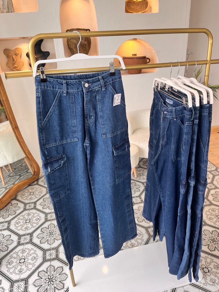 Kadın Lacivert Bol Kesim Midi Kot Pantolon - Görsel 3