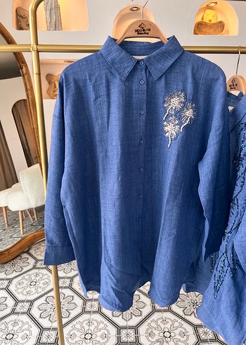 Nakışlı Mavi Denim Kadın Gömlek - Görsel 2