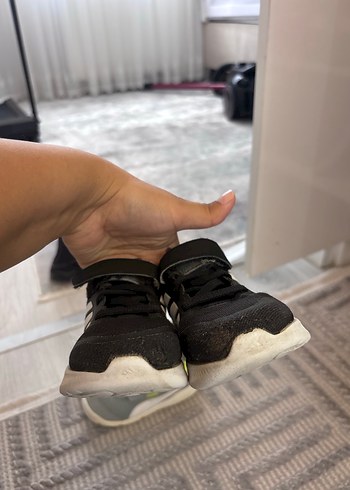 25 Beden gri Renk Adidas Çocuk Spor Ayakkabısı