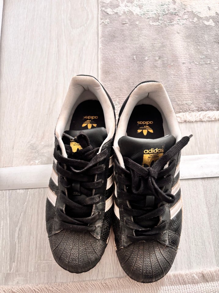 Siyah Adidas Superstar Ayakkabı - Görsel 2