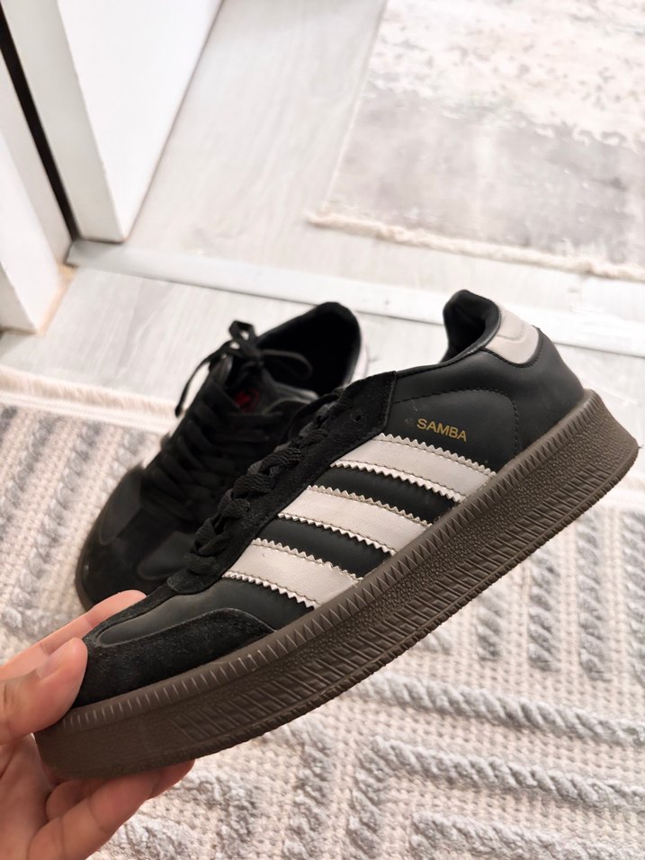 Adidas ayakkabı - Görsel 3