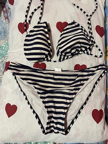 Diğer KadınBikini