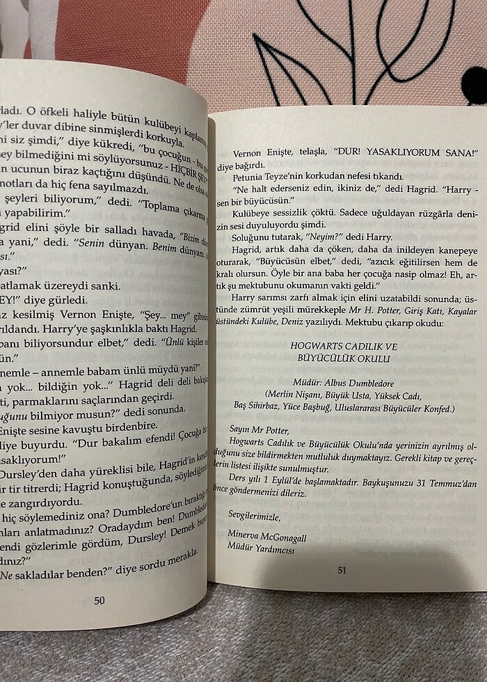 Harry Potter 1  Yky yayınları - Görsel 2