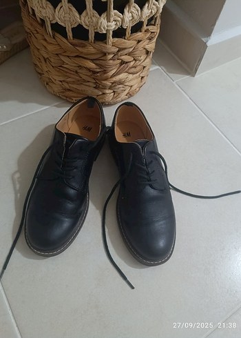 Siyah Deri Minimalist Erkek Klasik Ayakkabı