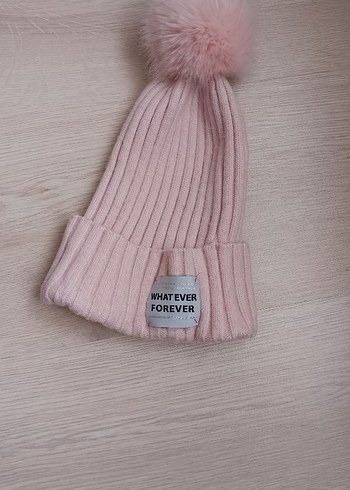Pembe Örgü Kadın Bere Ponponlu