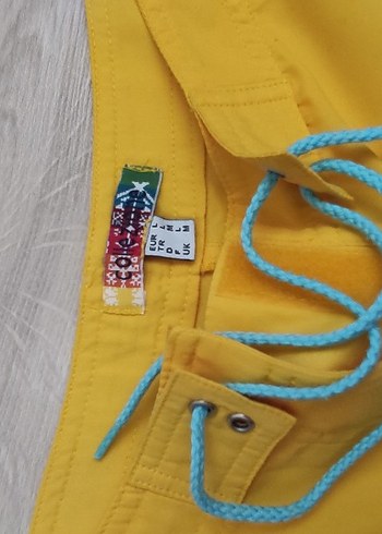 Diğer şort Beli Bağcıklı Sarı Mini Şort
