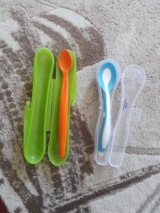 tupperware mama kaşığı ve kutusu az kullanıldı 