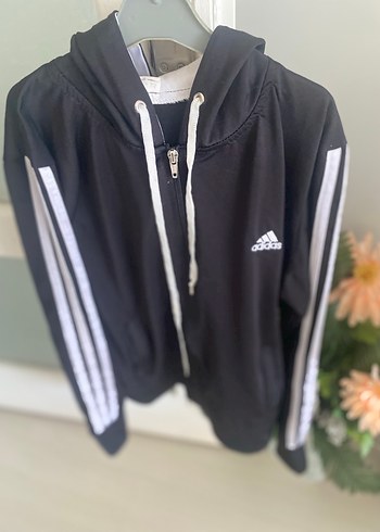 Adidas ürünü