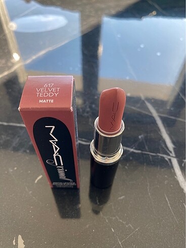 Mac Velvet Teddy