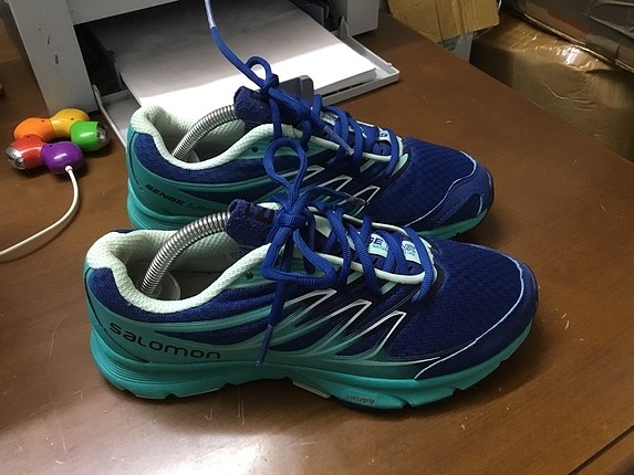 Salomon 37,5 numara