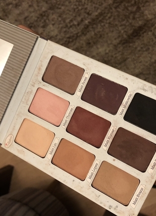 The Balm Mat Far Paleti