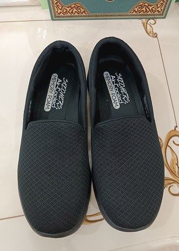 Skechers Siyah Kadın Dolgu Topuk Spor Ayakkabı - Görsel 2