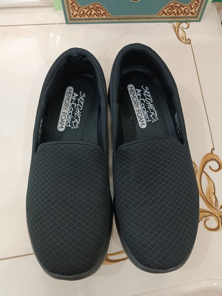 Skechers Siyah Kadın Dolgu Topuk Spor Ayakkabı - Görsel 2