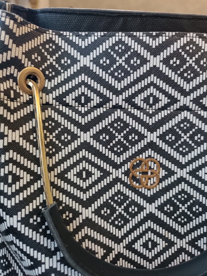 Gri Desenli Kadın El Çantası - Görsel 2