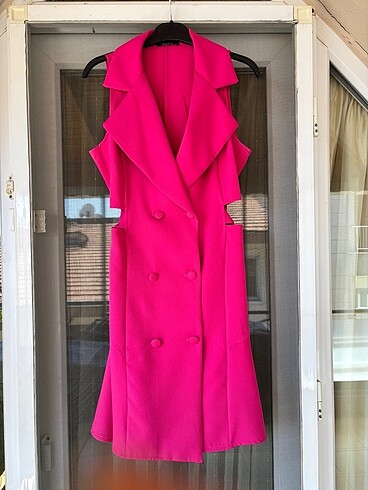 Pembe Kısa Ceket Elbise