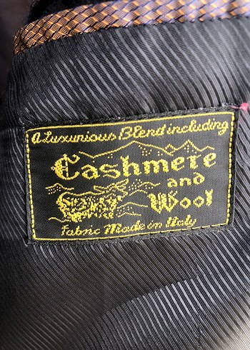 YÜN KABAN SİYAH BALIKSIRTI XL BEDEN DÜĞMELİ - Görsel 6