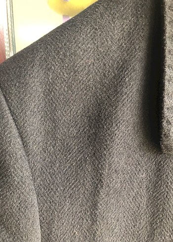 YÜN KABAN SİYAH BALIKSIRTI XL BEDEN DÜĞMELİ - Görsel 2