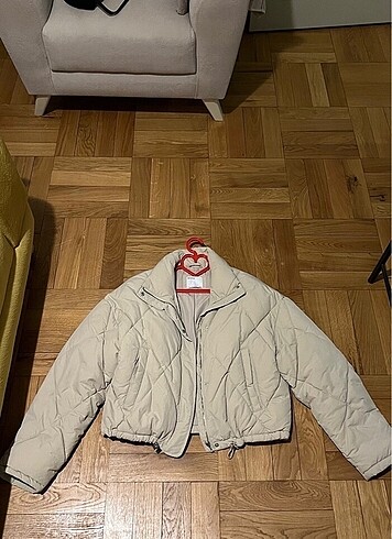 Bershka mont