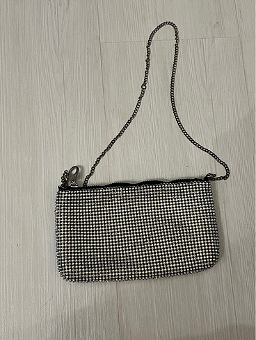 Stradivarius taşlı çanta