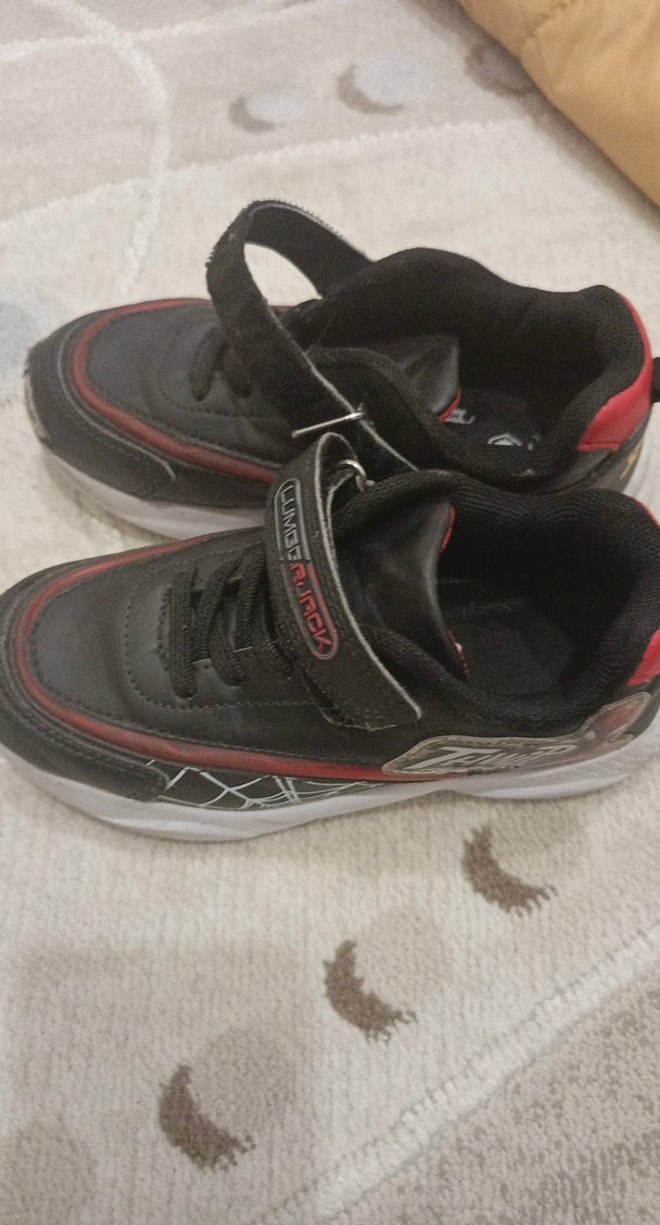 Siyah Erkek Çocuk Kayışlı Spor Ayakkabı - Görsel 2