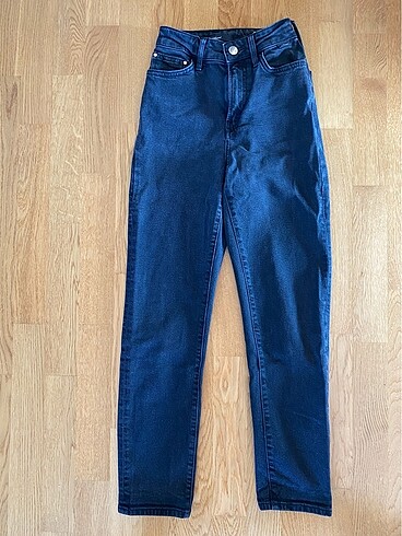 Mavi Star Yüksel Bel Mom Jeans 23/27