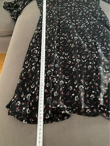 36 Beden siyah Renk Çiçek Desenli Şifon Elbise