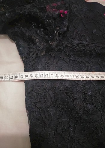 Nakışlı Siyah Dantel Midi Elbise - Görsel 4