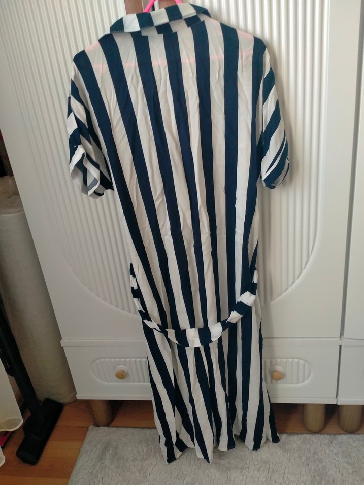 Uzun Çizgili Kadın Gömlek Elbise - Görsel 2