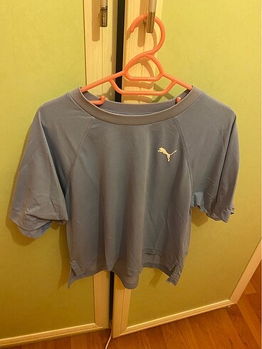 Puma tshirt
