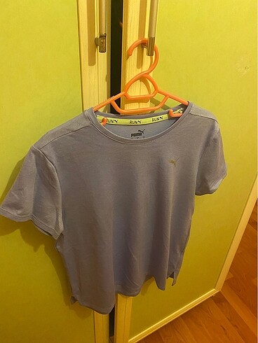 Puma tshirt