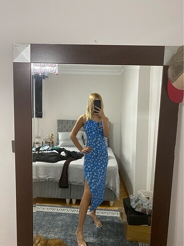 Zara Mavi çiçekli elbise