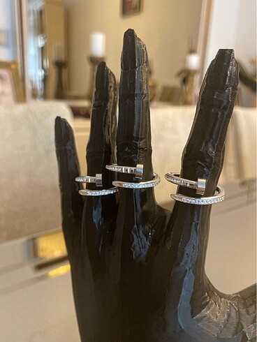 Bvlgari Pandora çelik yüzük