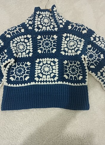 s Beden Motifli crop kazak