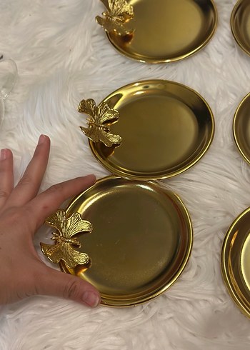 Beden Renk Altın Renkli Parlak Mini Tabak Seti