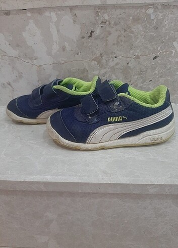 24 Beden lacivert Renk Puma spor ayakkabı 