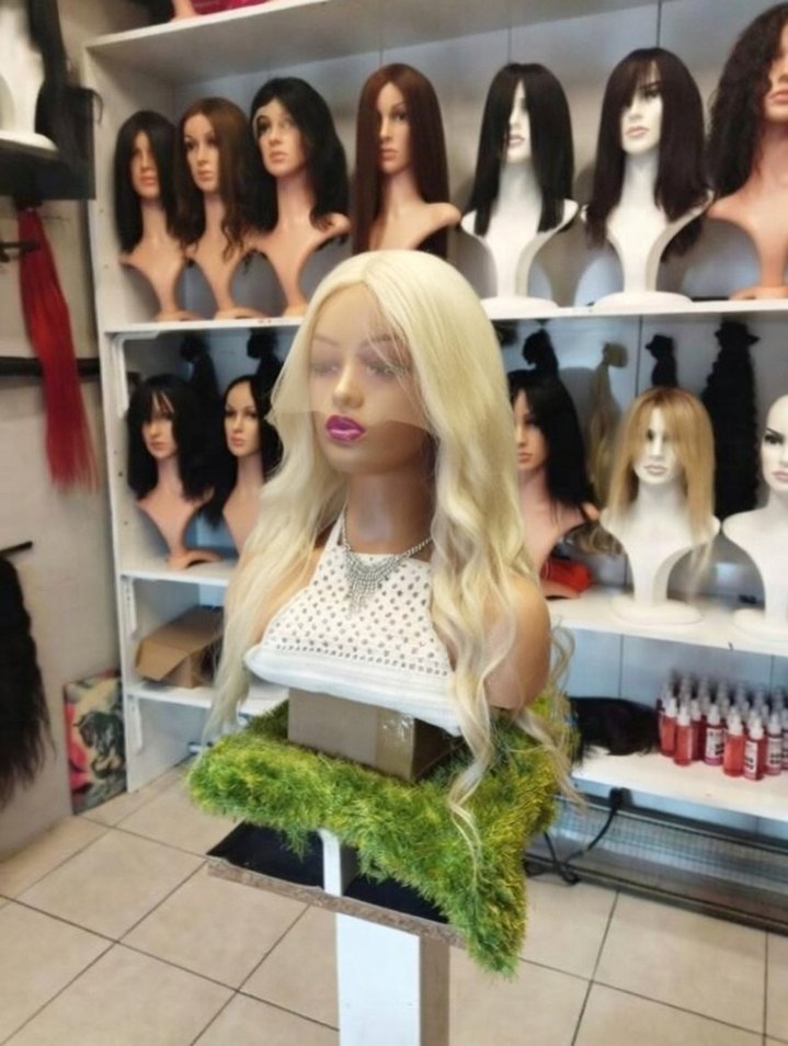 80 cm 350 gram beyaz platin tül peruk - Görsel 2