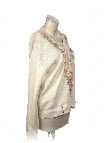 Diğer PreLoved Hırka %70 İndirimli.