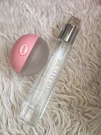 Burberry DKNY