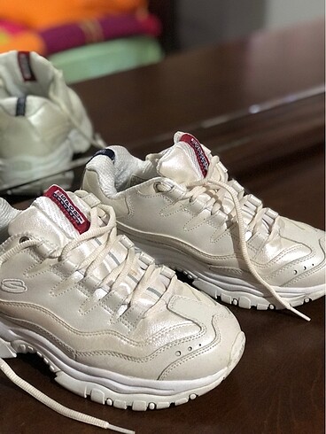 Skechers hiç giyilmemiş skechers