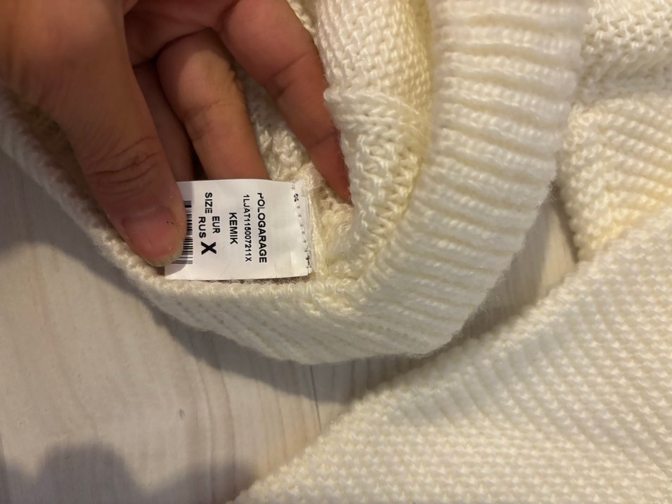 Polo Garage Kadın krem beyaz Boğazlı Örgü Kısa Kazak - Görsel 4