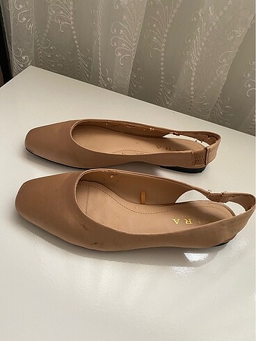 Zara 37 numara babet