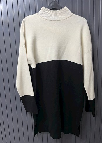 Yarım Balıkçı Yaka Uzun Kollu Renk Bloklu Kazak - Görsel 2