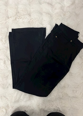 Siyah Regular Fit Kadın Kot Pantolon - Görsel 3