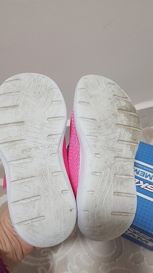 26 Beden Skechers ayakkabi 