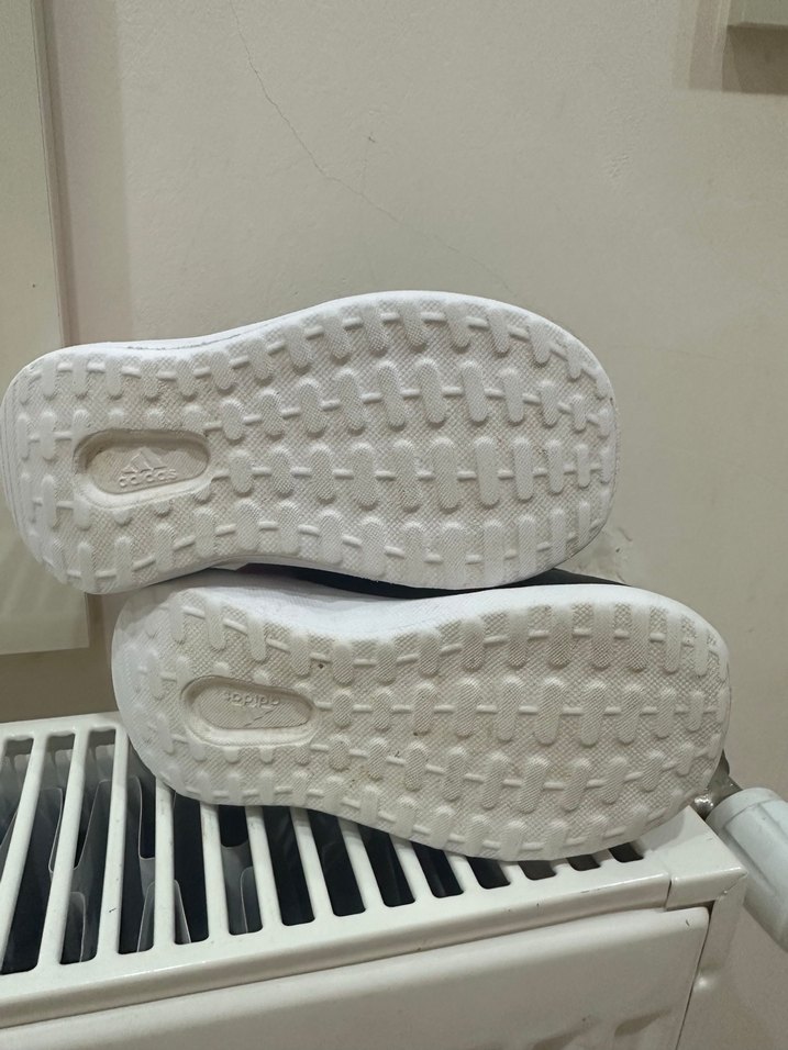 Adidas bebek ayakkabısı - Görsel 2