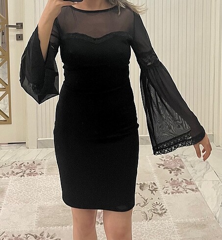 Siyah elbise
