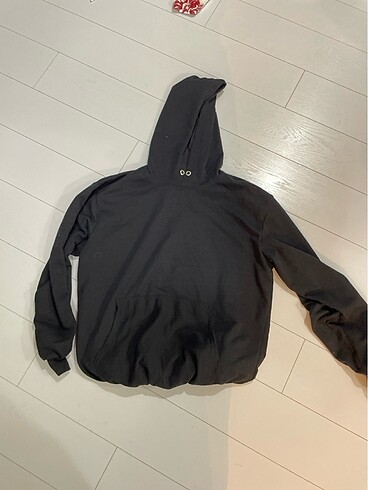 Düz siyah sweatshirt