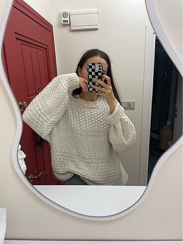Mango oversize beyaz ekru kazak