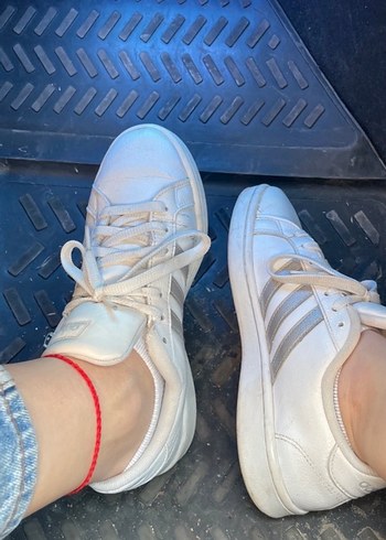 Bağcıklı Kadın Spor Ayakkabı Adidas