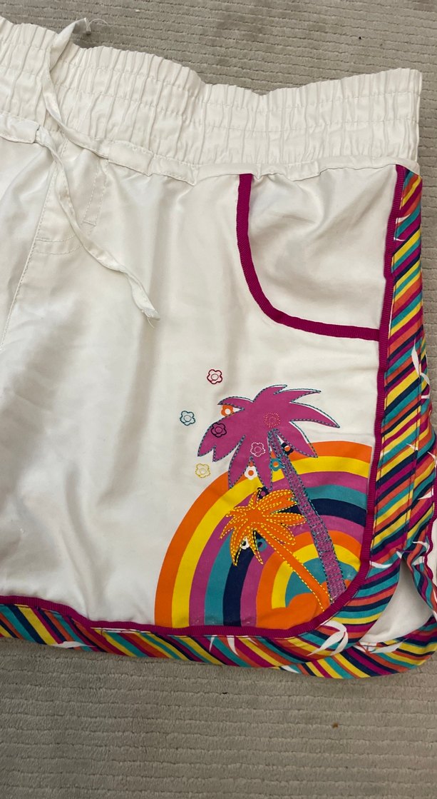 Renkli Batik Desenli Mini Hamile Şortu - Görsel 2